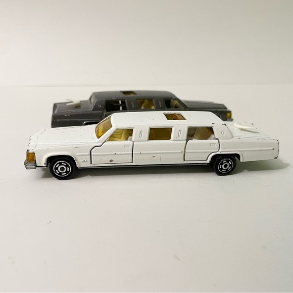 Vintage Lot of 2 Majorette Limousines Diecast - Picture 3 of 14